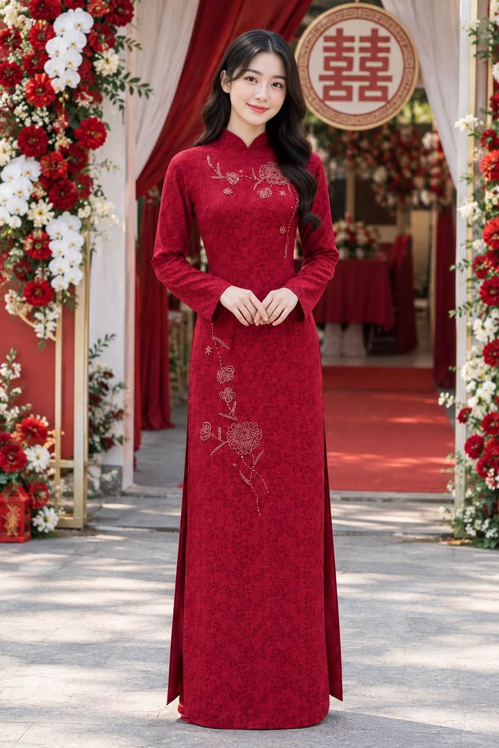 Áo dài đỏ thanh lịch tại Nhà May Nga